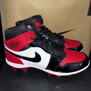 Mens Jordan Cleats Football for Sale up to 90% Off: Poshmark display picture 1